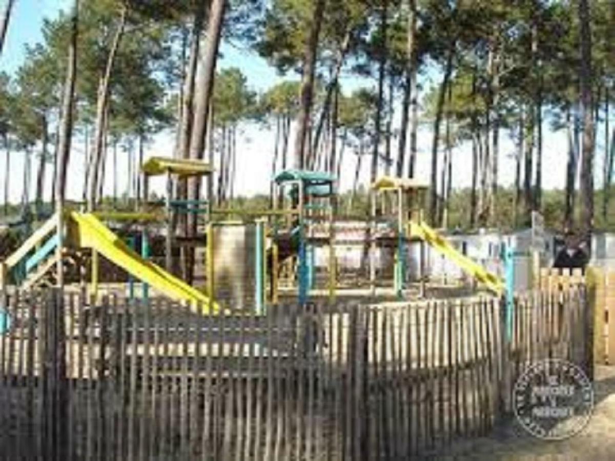 Mobilhome Saint Julien En Born 외부 사진